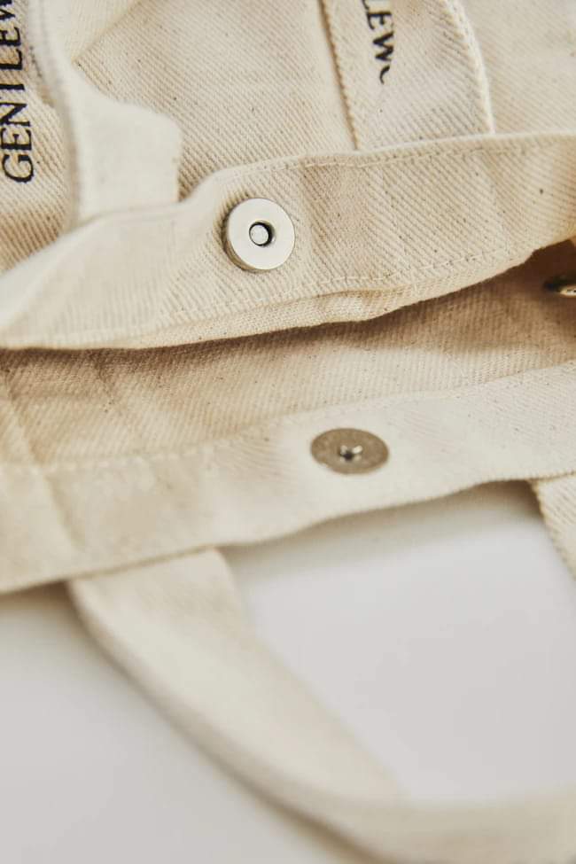 GW Micro Box Tote Bag (Cream)