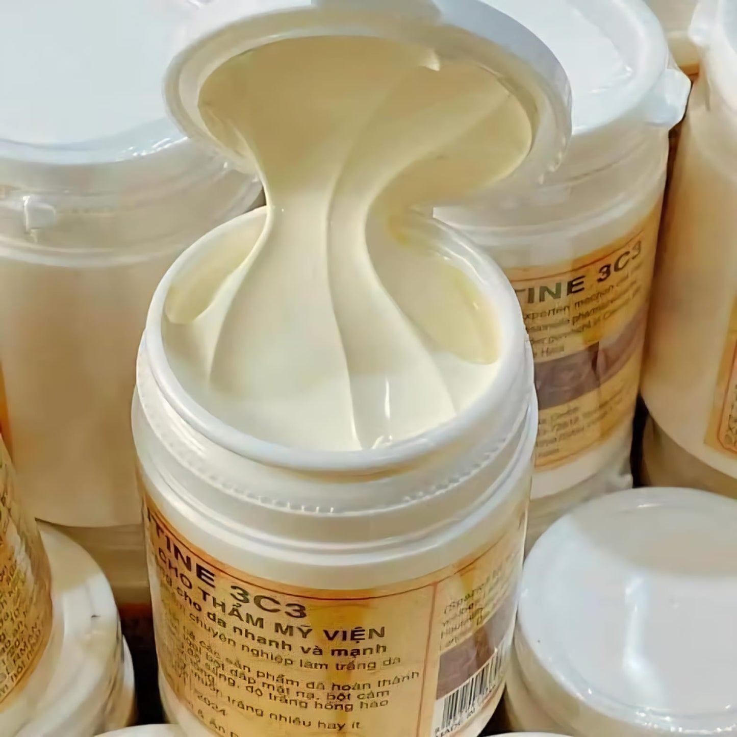 ABUTINE 3C3 Whitening Plus Cream 220g