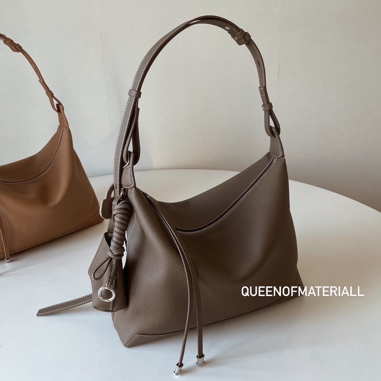Garment (Genuine Leather) - Etoupe