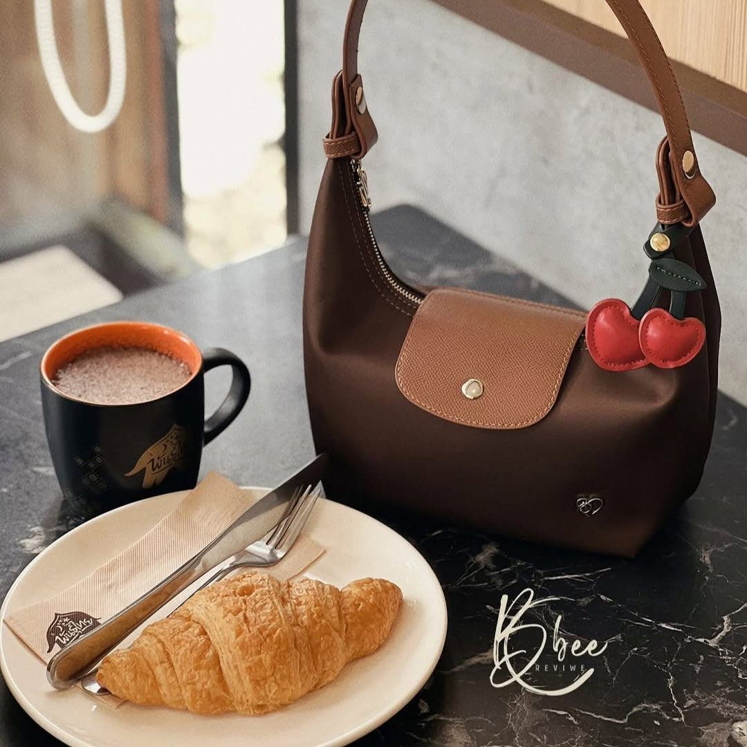 Moya - Chocolate