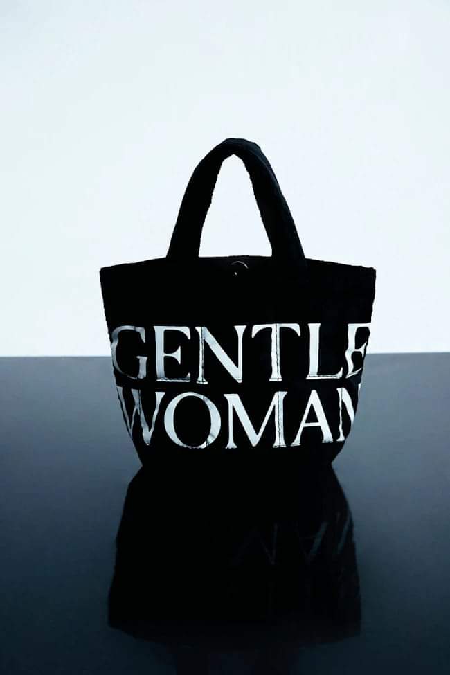 GW Small Puffer Bag (Black)