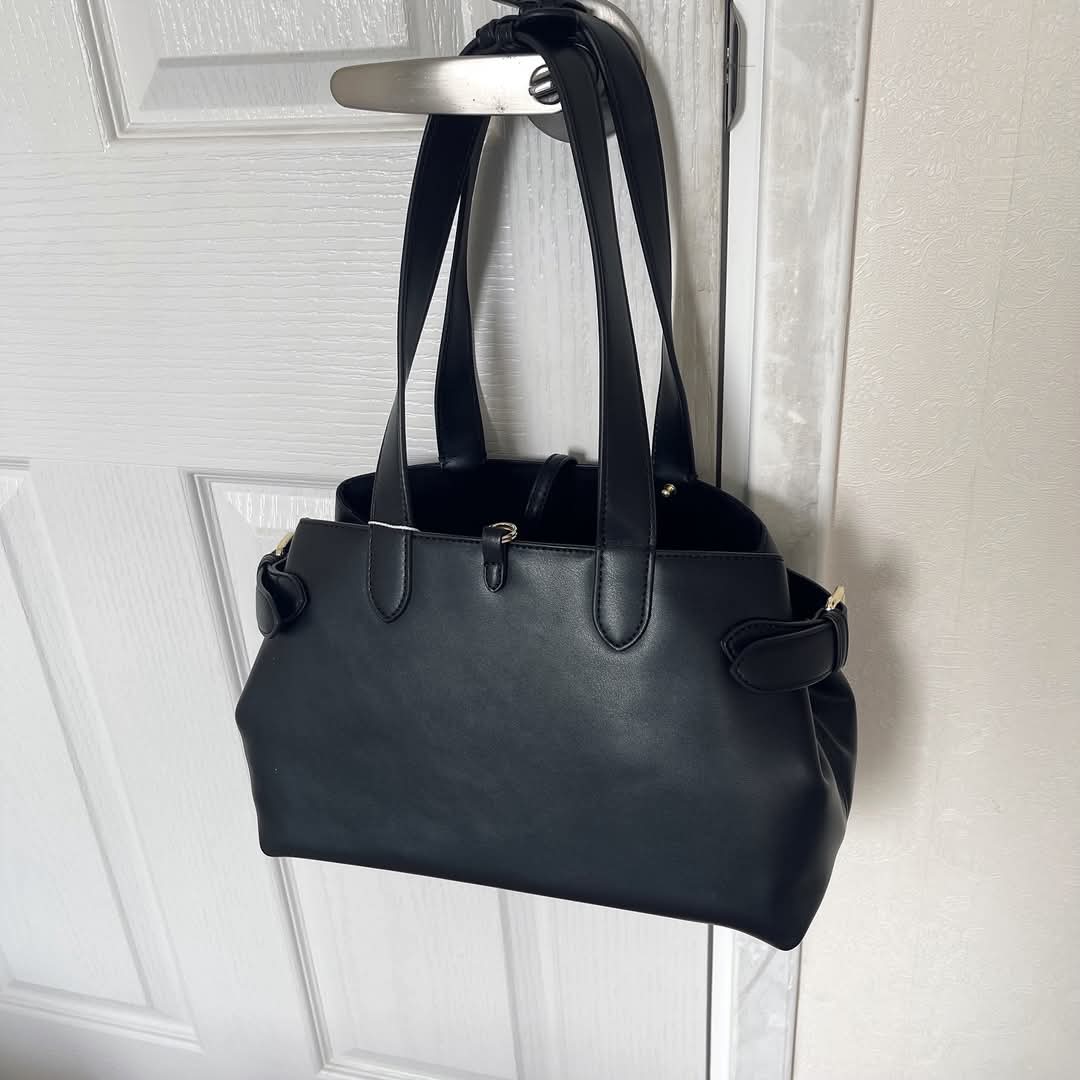 Local PU - Black