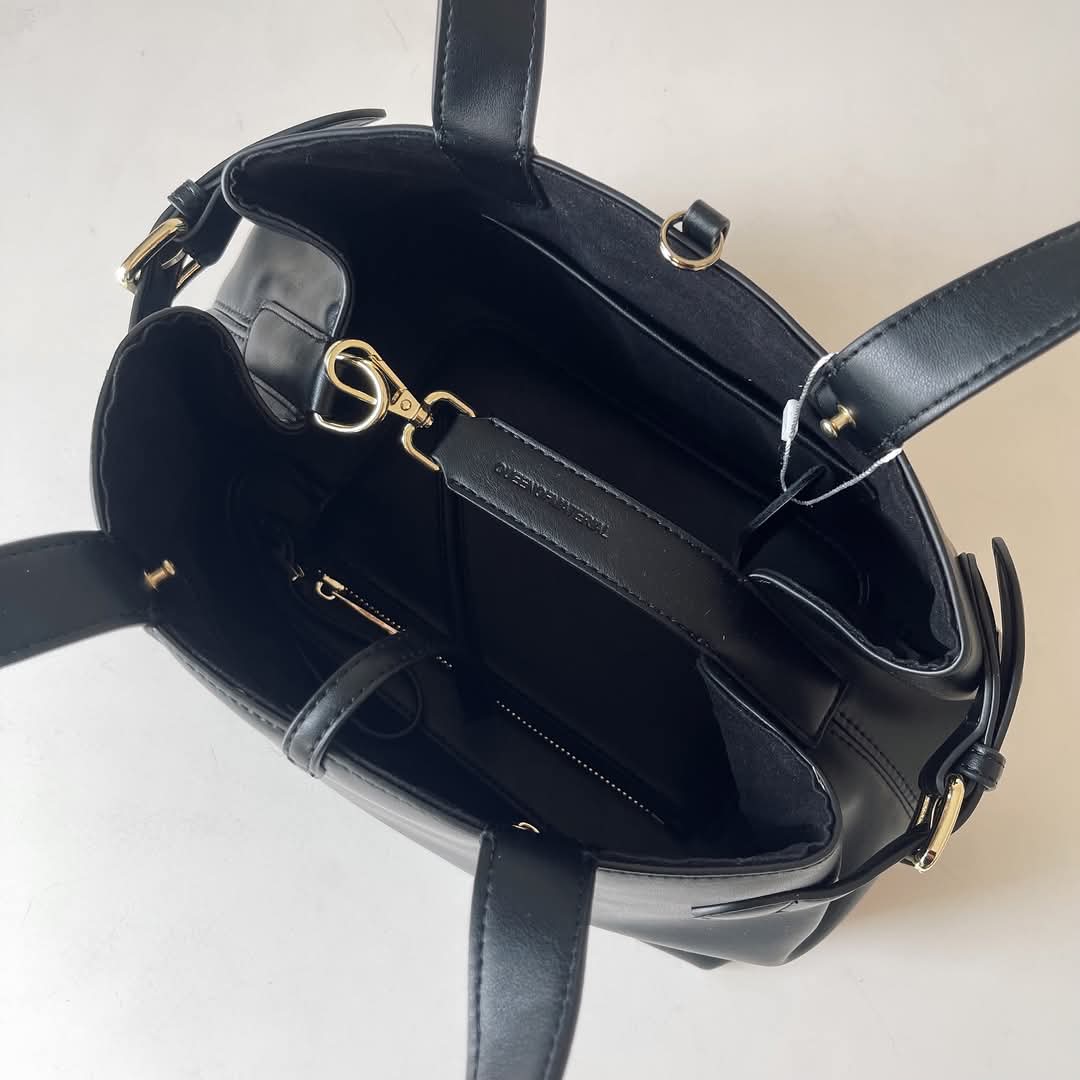 Local PU - Black
