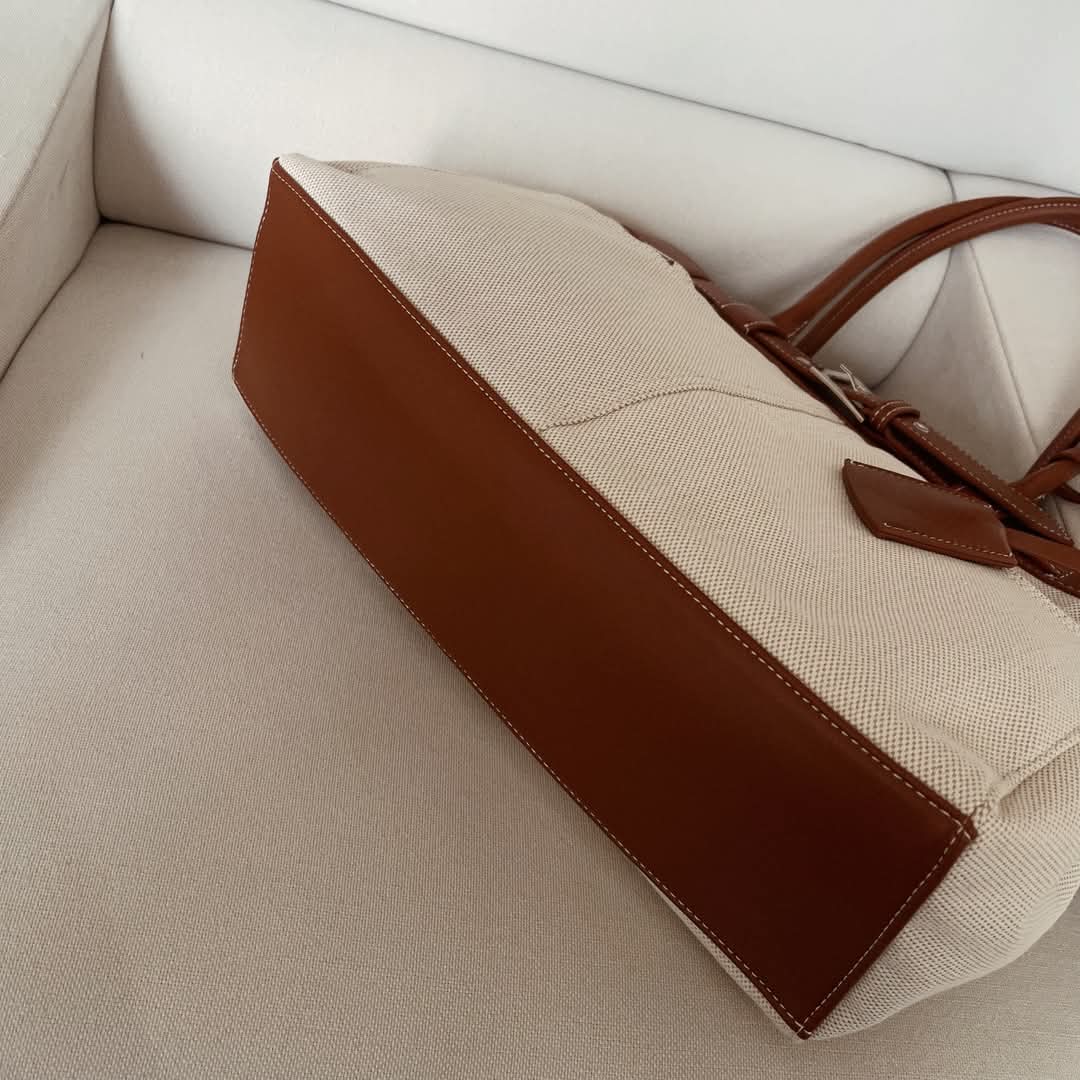 Daily Bag - Canvas