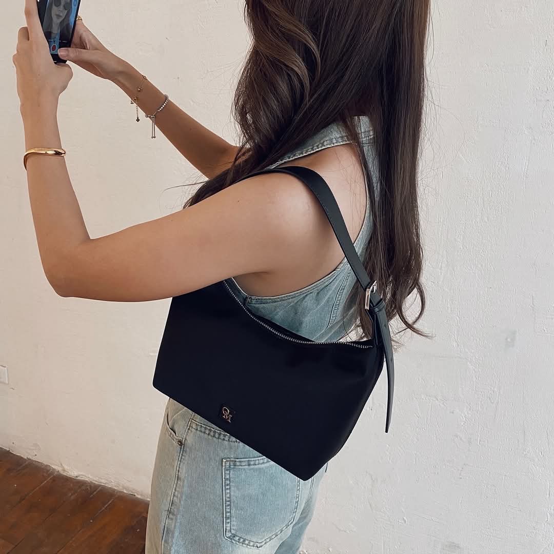 Base (Nylon/PU) - Black