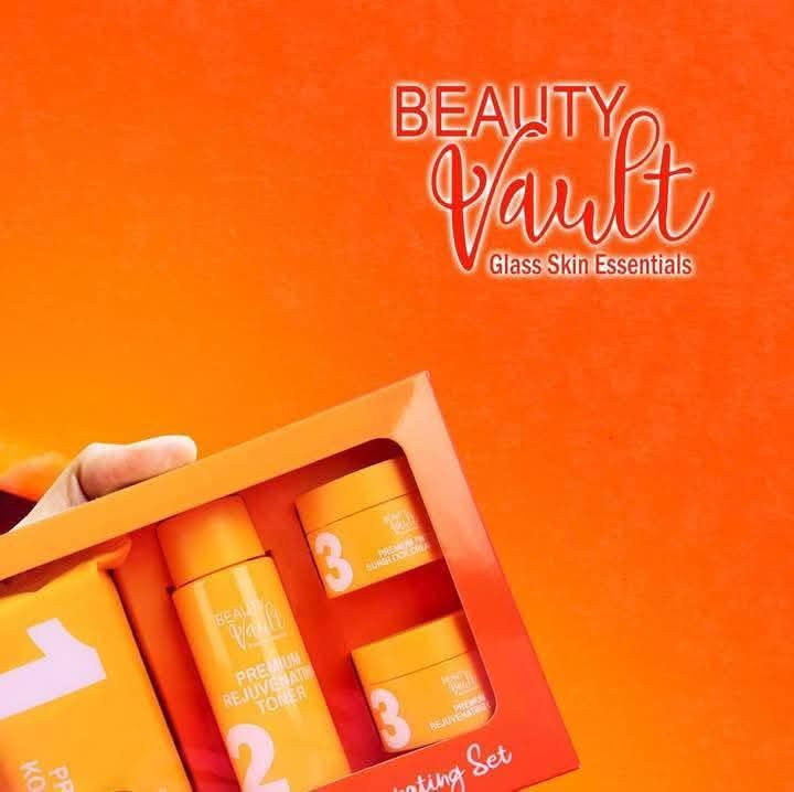 Beauty Vault Glass Skin Essentials Premium Rejuvenating Set