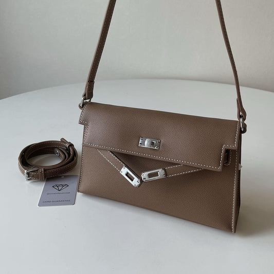 Brooke PU - Taupe