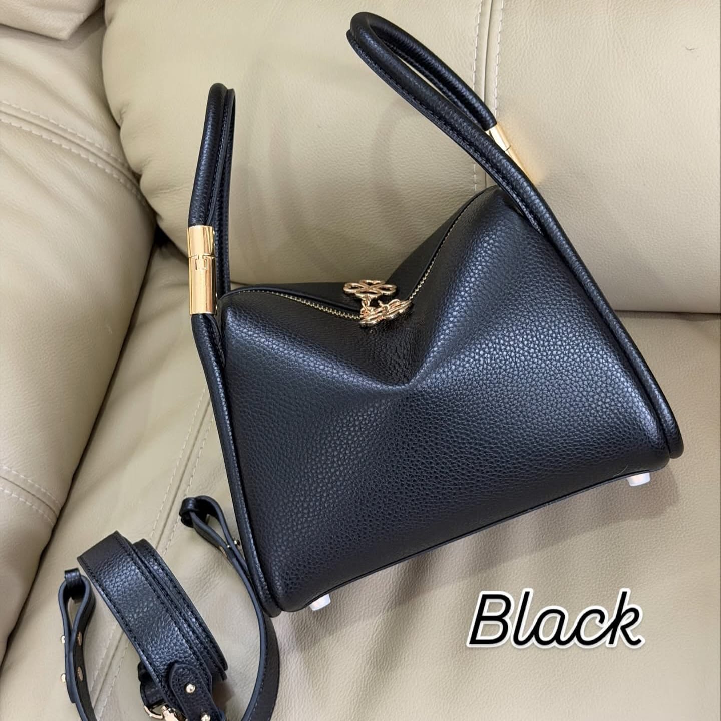 Ravioli 22 PU - Black